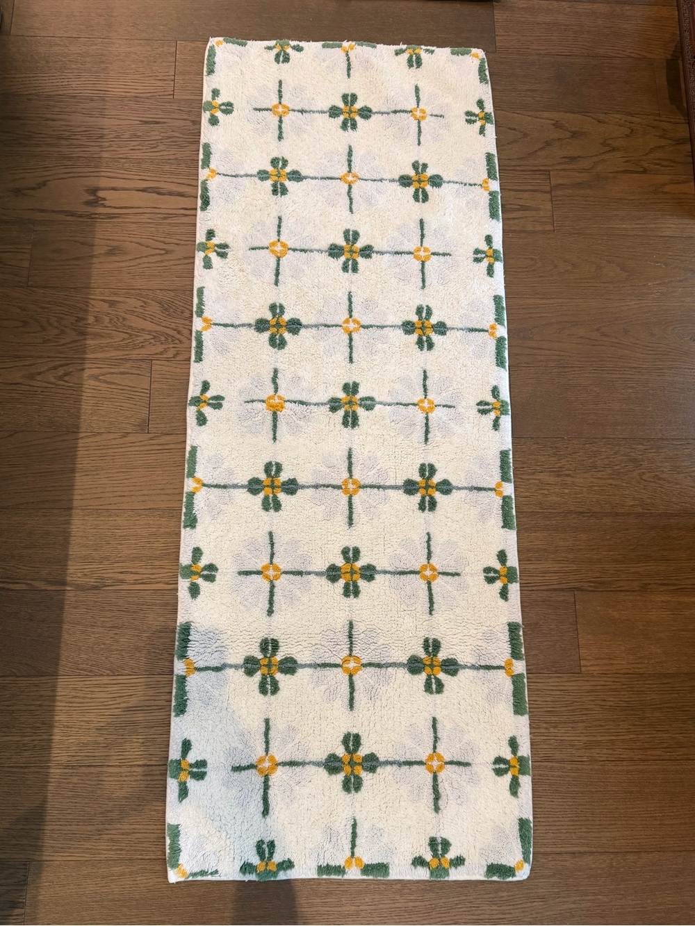 Anthropologie Daisy Tile Tufted Cotton Bath Mat